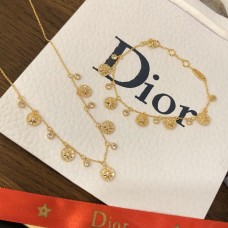 Christian Dior Rose Des Vents Five Motif Eight-pointed Star-Diamonds White MOP Pendants Women Yellow Gold Plated Bracelet/Necklace