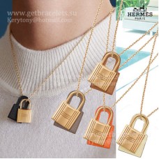 Hermes OKelly Pendant in Swift Calfskin with Yellow Gold Plated