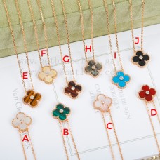 Van Cleef Arpels Alhambra Pendant Rose Gold With Diamond