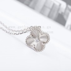 Van Cleef Arpels Alhambra Pendant Sliver Motifs With Diamond